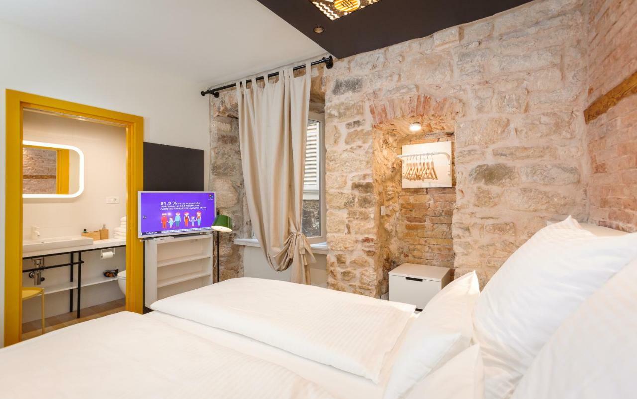 Luxury Rooms Bajamonti Split Bagian luar foto